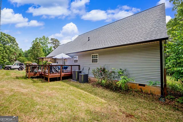 22 Hidden Lakes Court, Newnan, GA 30263