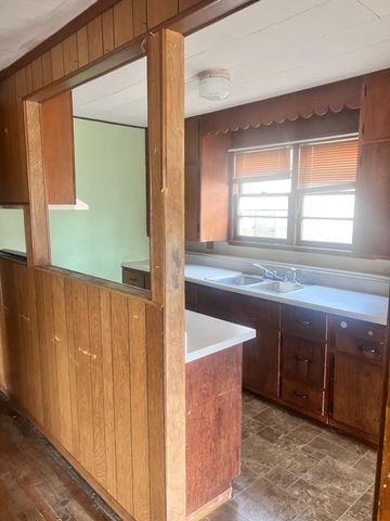 1618 Read Mountain RD, Roanoke, VA 24019