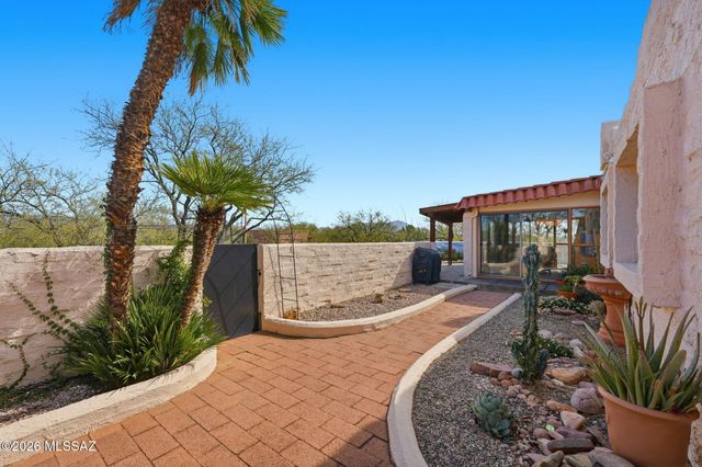 4 Boquillas, Tubac, AZ 85646