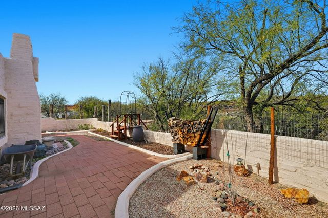 4 Boquillas, Tubac, AZ 85646