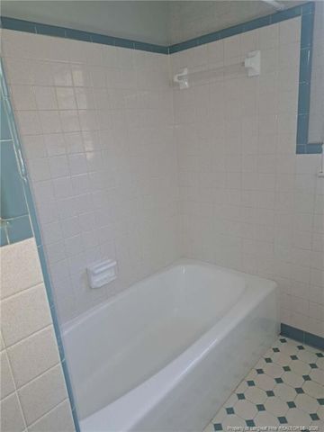 7211 Manassas Street, Fayetteville, NC 28304