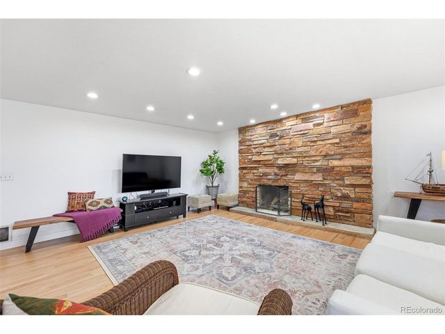 2950 Joyce Way, Golden, CO 80401