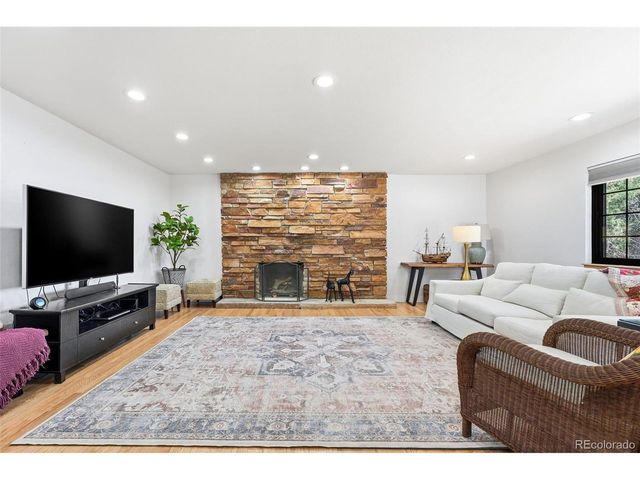 2950 Joyce Way, Golden, CO 80401