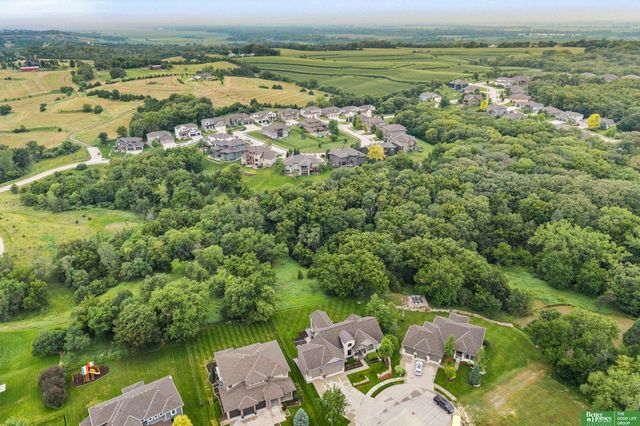 23423 Nancy Circle, Elkhorn, NE 68022