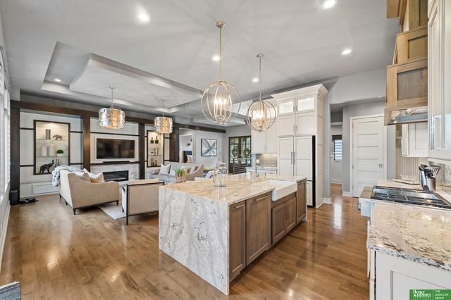 23423 Nancy Circle, Elkhorn, NE 68022
