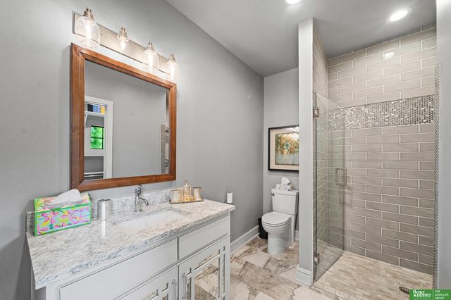 23423 Nancy Circle, Elkhorn, NE 68022
