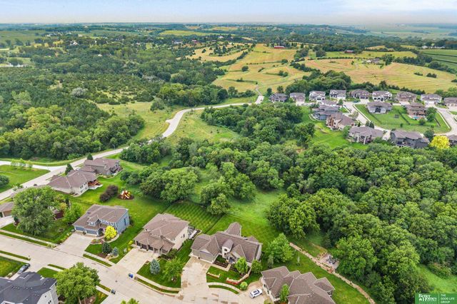 23423 Nancy Circle, Elkhorn, NE 68022