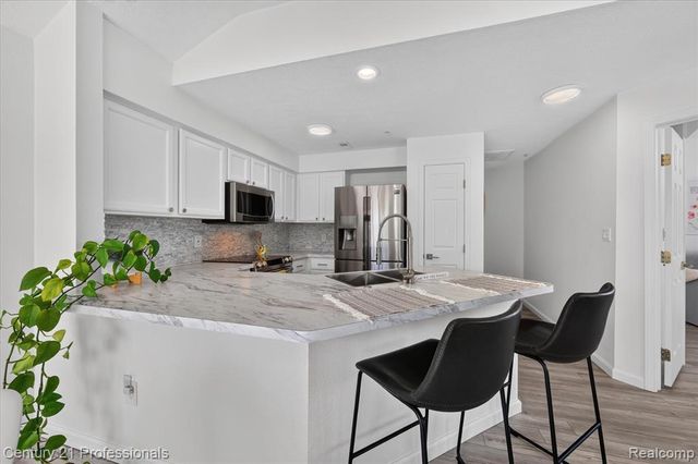 1737 Coburn Court, Ann Arbor, MI 48108