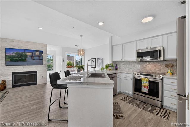 1737 Coburn Court, Ann Arbor, MI 48108