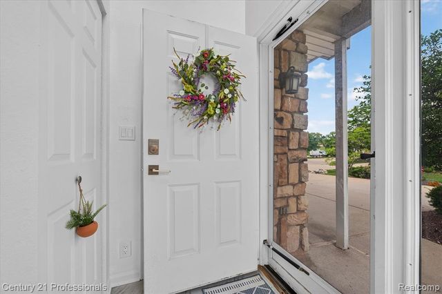 1737 Coburn Court, Ann Arbor, MI 48108