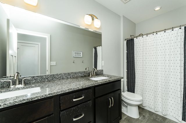 2745 Tee Time Road SE, Rochester, MN 55904