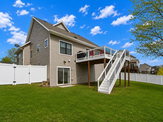 2745 Tee Time Road SE, Rochester, MN 55904