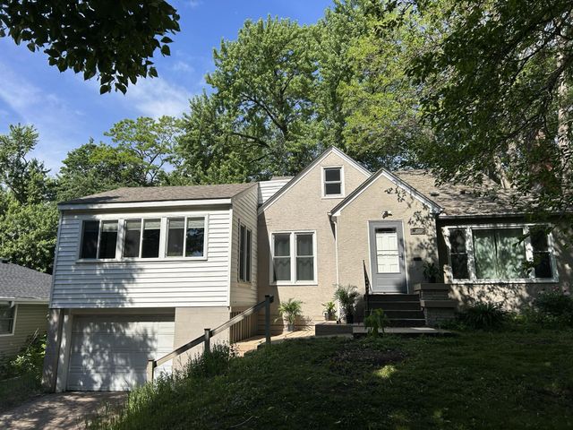 1233 Maywood Street, Saint Paul, MN 55117