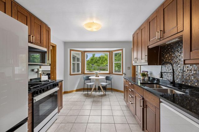1233 Maywood Street, Saint Paul, MN 55117