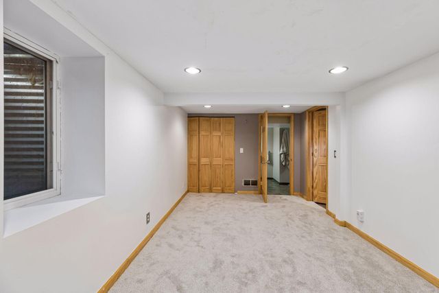 1233 Maywood Street, Saint Paul, MN 55117