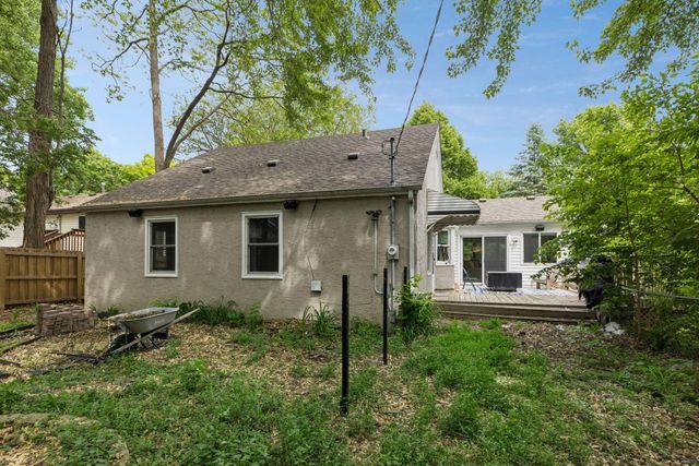 1233 Maywood Street, Saint Paul, MN 55117