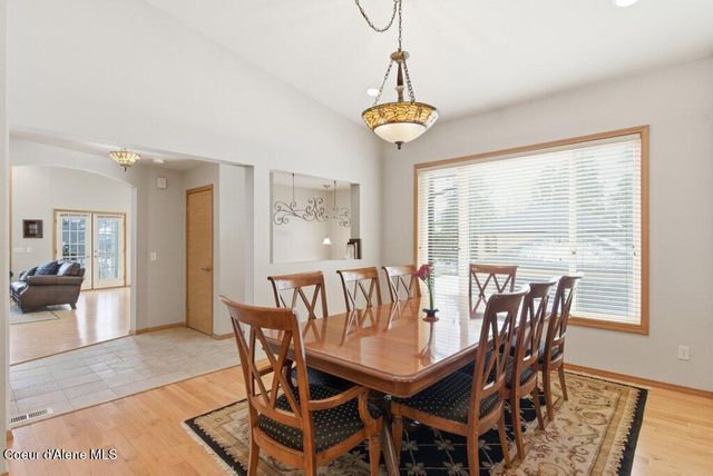 4263 E Burchell DR, Hayden, ID 83835