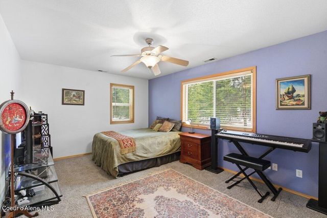 4263 E Burchell DR, Hayden, ID 83835