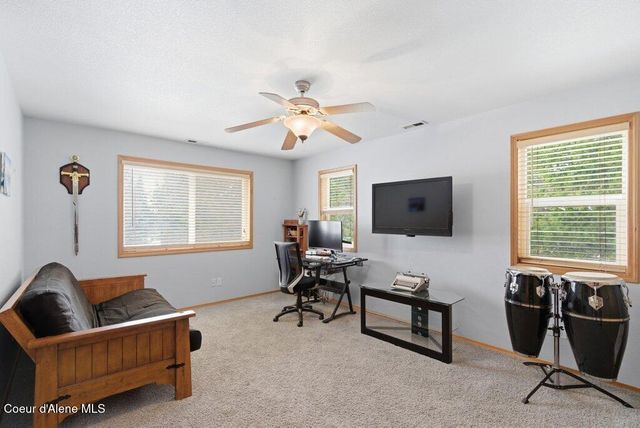 4263 E Burchell DR, Hayden, ID 83835