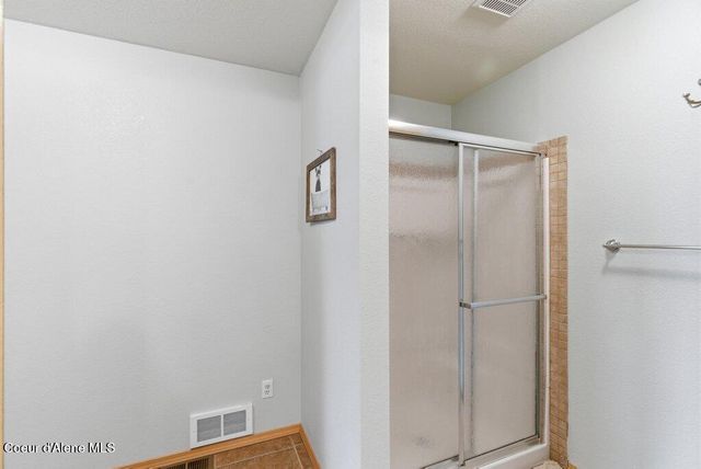 4263 E Burchell DR, Hayden, ID 83835