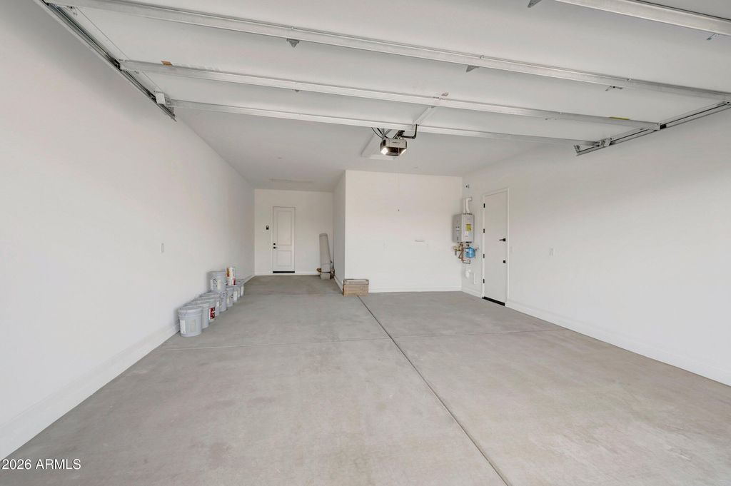 32400 N 135TH Drive, Peoria, AZ 85383 — photo 4