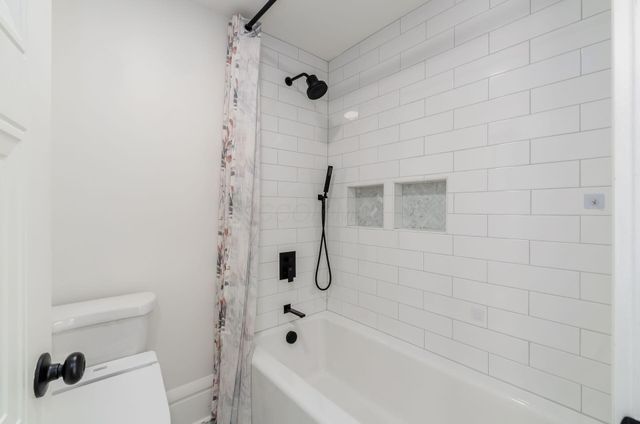 95 E Pacemont Road, Columbus, OH 43202
