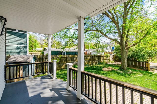 95 E Pacemont Road, Columbus, OH 43202