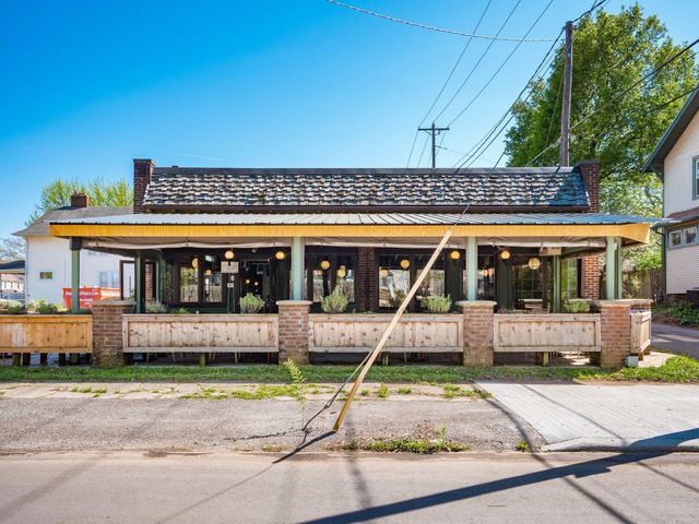 95 E Pacemont Road, Columbus, OH 43202