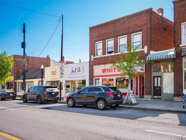 95 E Pacemont Road, Columbus, OH 43202