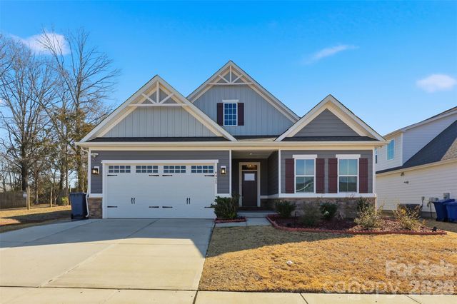 6425 Cumberland Drive, Harrisburg, NC 28075