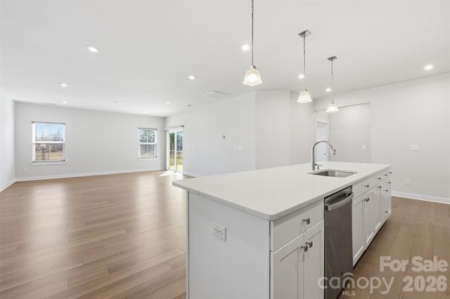 6425 Cumberland Drive, Harrisburg, NC 28075