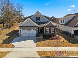 6425 Cumberland Drive, Harrisburg, NC 28075