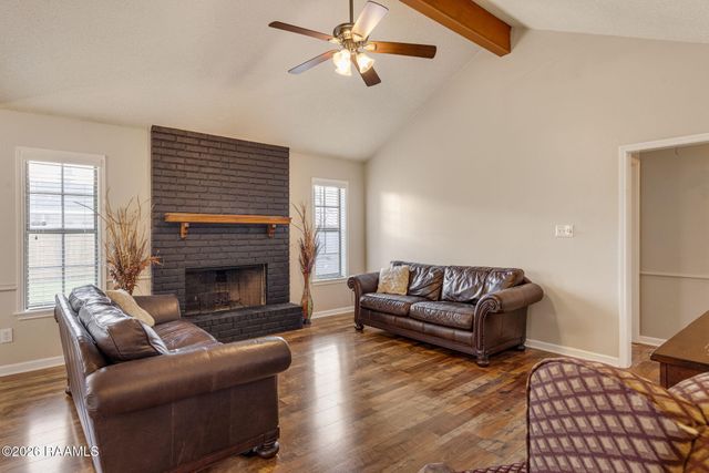 123 Sea Pines Drive, Youngsville, LA 70592