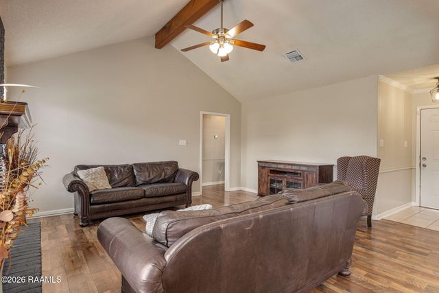 123 Sea Pines Drive, Youngsville, LA 70592