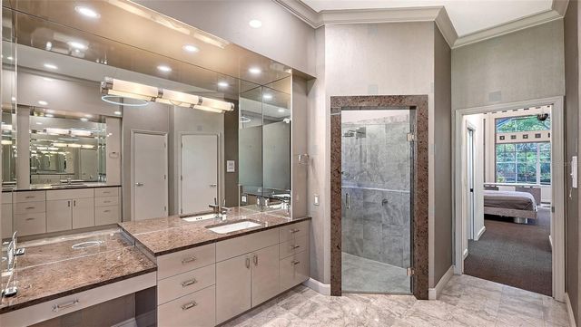 5023 ASHLEY PARKWAY, Sarasota, FL 34241