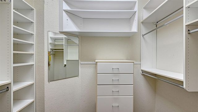 5023 ASHLEY PARKWAY, Sarasota, FL 34241