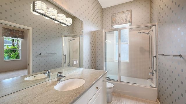 5023 ASHLEY PARKWAY, Sarasota, FL 34241