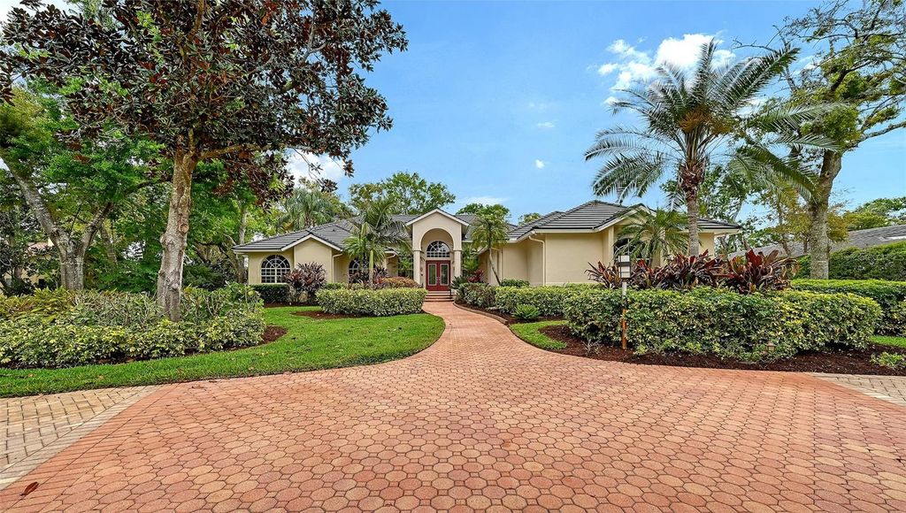 5023 ASHLEY PARKWAY, Sarasota, FL 34241