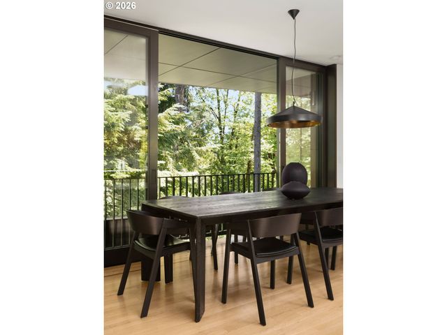 432 Nw ROYAL Blvd, Portland, OR 97210