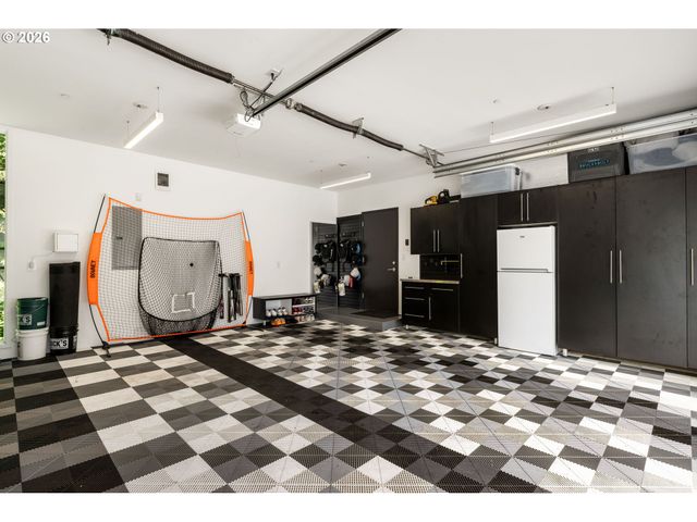 432 Nw ROYAL Blvd, Portland, OR 97210