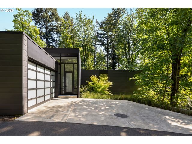 432 Nw ROYAL Blvd, Portland, OR 97210