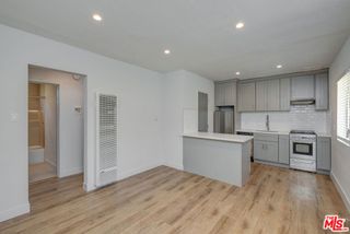 4140 Grand View Boulevard 15, Los Angeles, CA 90066