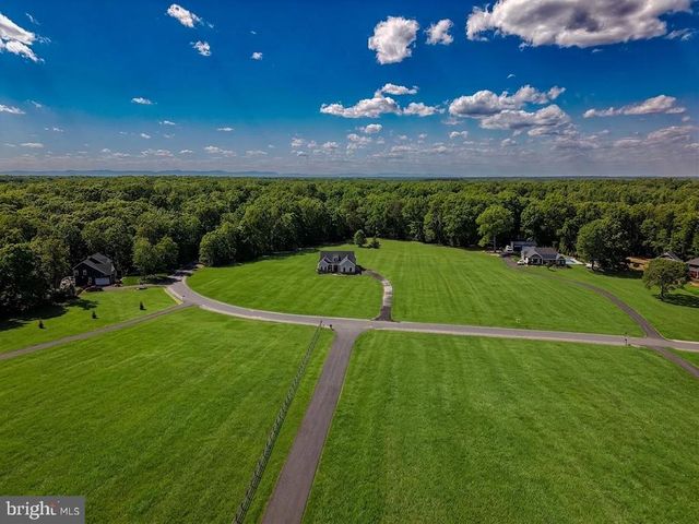 9435 SIGNATURE WAY, Fredericksburg, VA 22407
