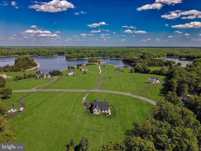 9435 SIGNATURE WAY, Fredericksburg, VA 22407