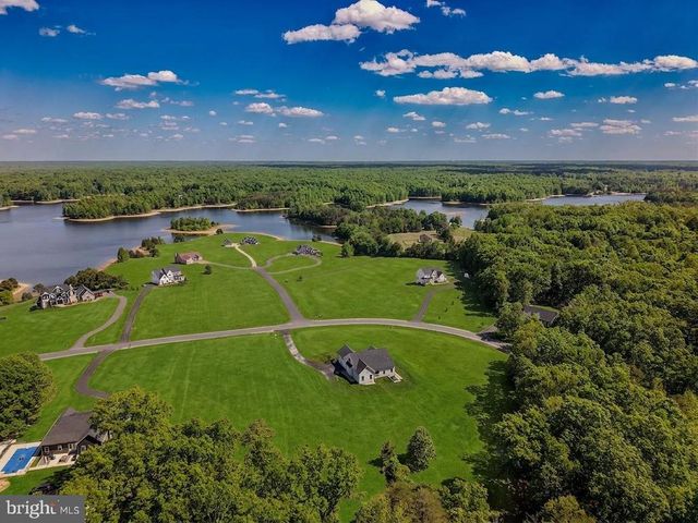 9435 SIGNATURE WAY, Fredericksburg, VA 22407