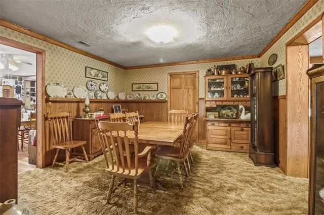 37909 E Hudson Road, Oak Grove, MO 64075