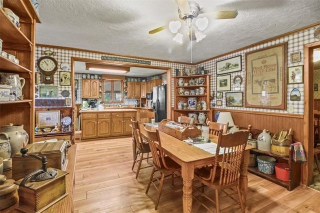 37909 E Hudson Road, Oak Grove, MO 64075