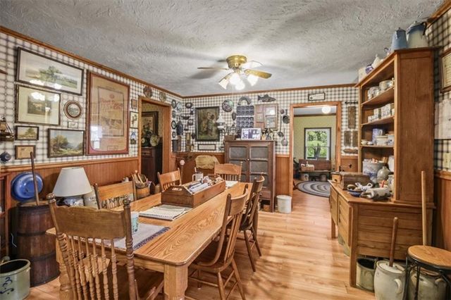 37909 E Hudson Road, Oak Grove, MO 64075