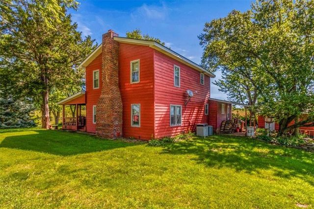 37909 E Hudson Road, Oak Grove, MO 64075