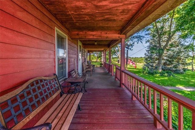 37909 E Hudson Road, Oak Grove, MO 64075